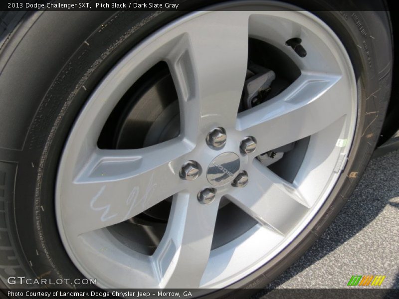 Pitch Black / Dark Slate Gray 2013 Dodge Challenger SXT