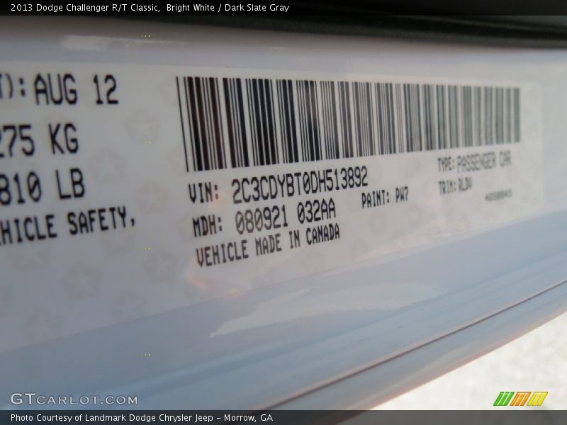 Bright White / Dark Slate Gray 2013 Dodge Challenger R/T Classic