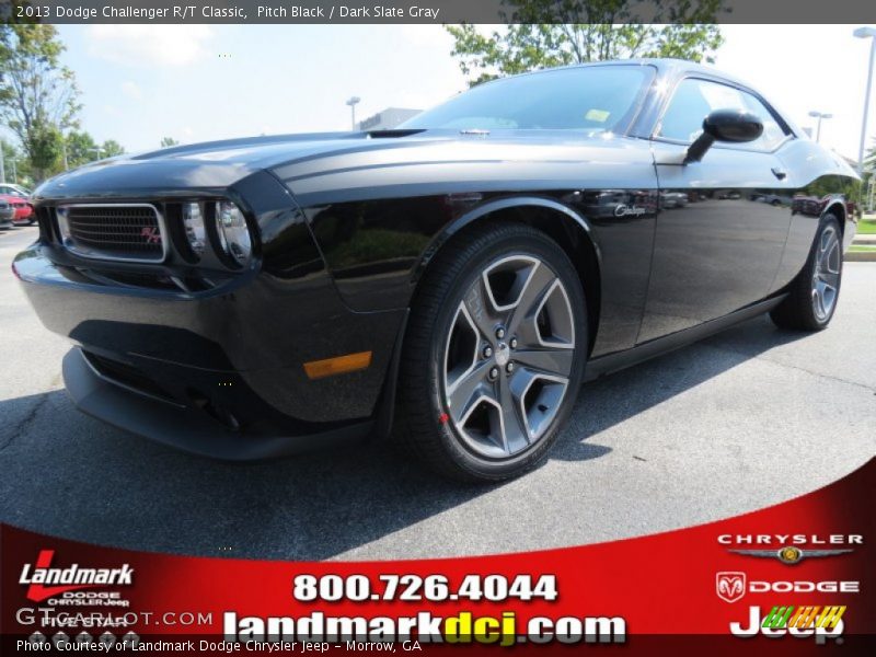 Pitch Black / Dark Slate Gray 2013 Dodge Challenger R/T Classic