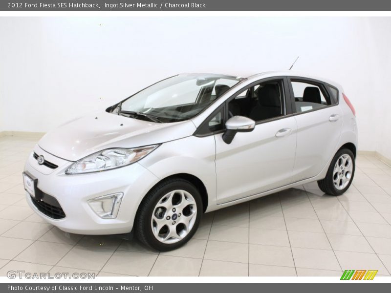 Ingot Silver Metallic / Charcoal Black 2012 Ford Fiesta SES Hatchback