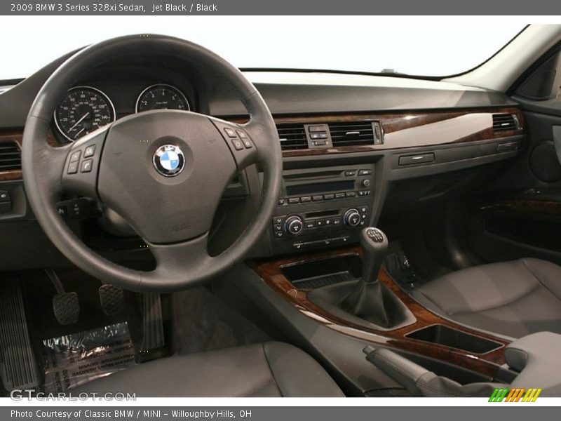 Jet Black / Black 2009 BMW 3 Series 328xi Sedan