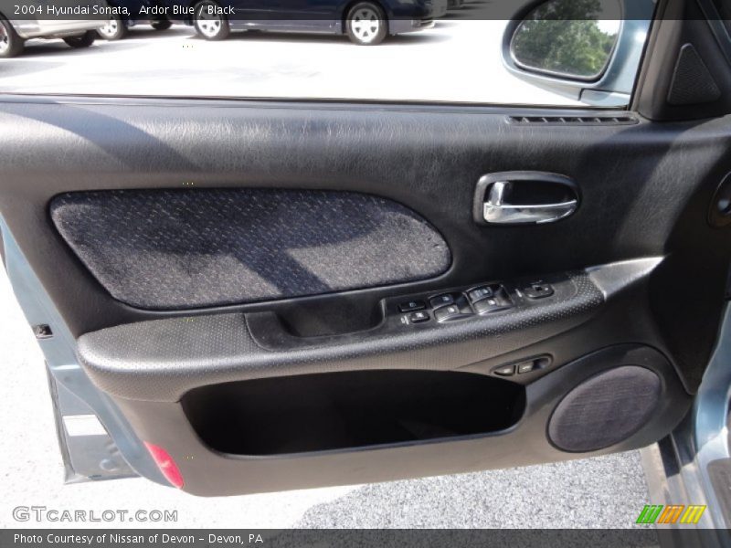Ardor Blue / Black 2004 Hyundai Sonata