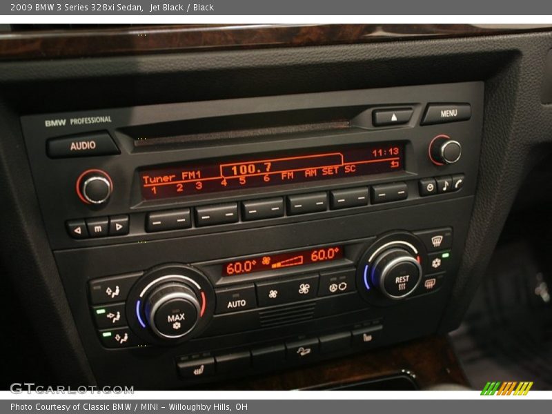 Jet Black / Black 2009 BMW 3 Series 328xi Sedan