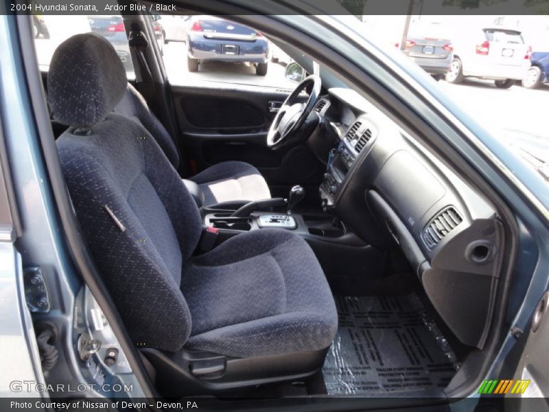 Ardor Blue / Black 2004 Hyundai Sonata