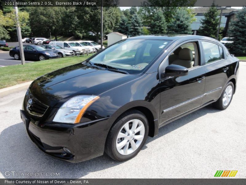 Espresso Black / Beige 2011 Nissan Sentra 2.0 SL