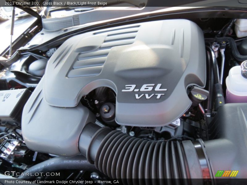 Gloss Black / Black/Light Frost Beige 2013 Chrysler 300