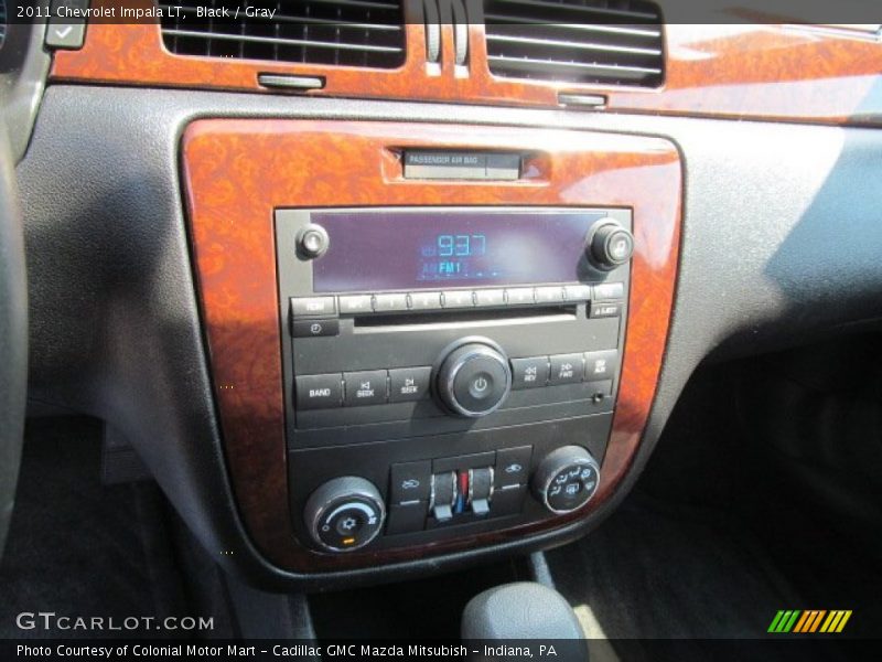 Black / Gray 2011 Chevrolet Impala LT
