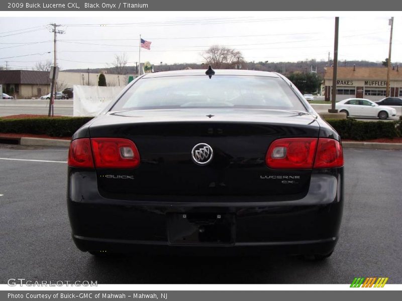 Black Onyx / Titanium 2009 Buick Lucerne CXL