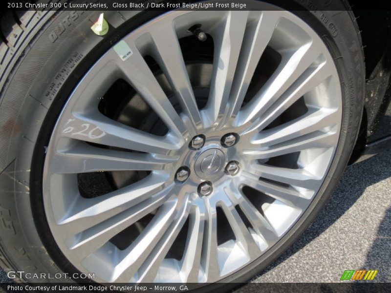  2013 300 C Luxury Series Wheel