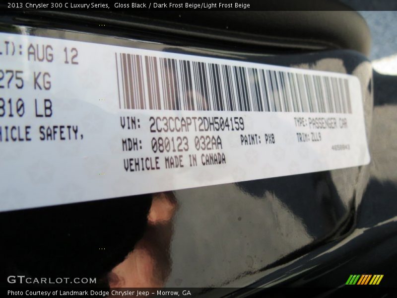 Gloss Black / Dark Frost Beige/Light Frost Beige 2013 Chrysler 300 C Luxury Series