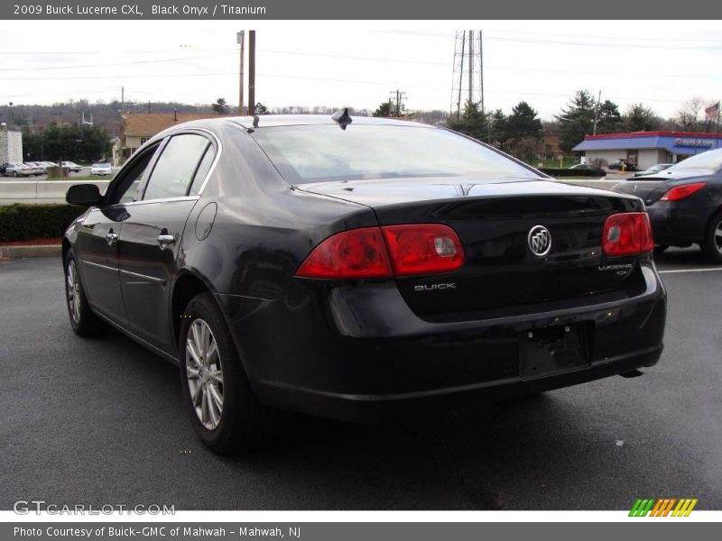 Black Onyx / Titanium 2009 Buick Lucerne CXL