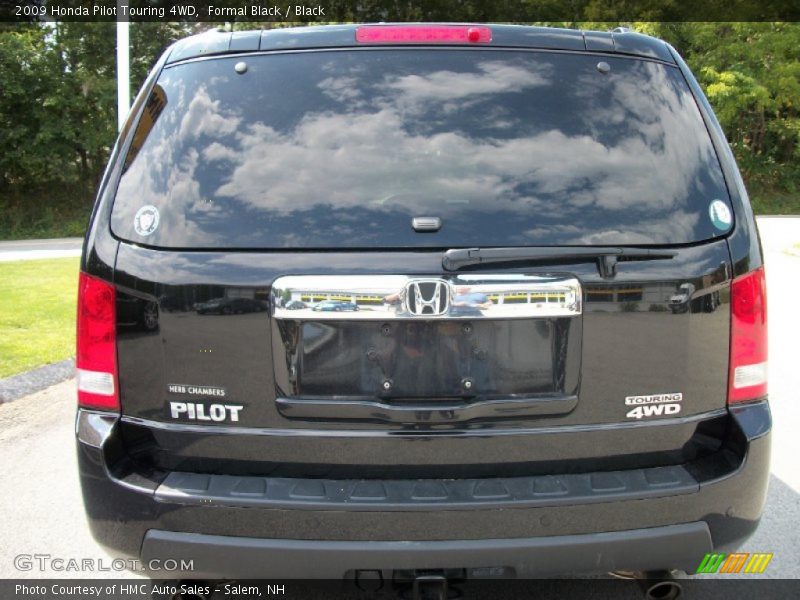 Formal Black / Black 2009 Honda Pilot Touring 4WD