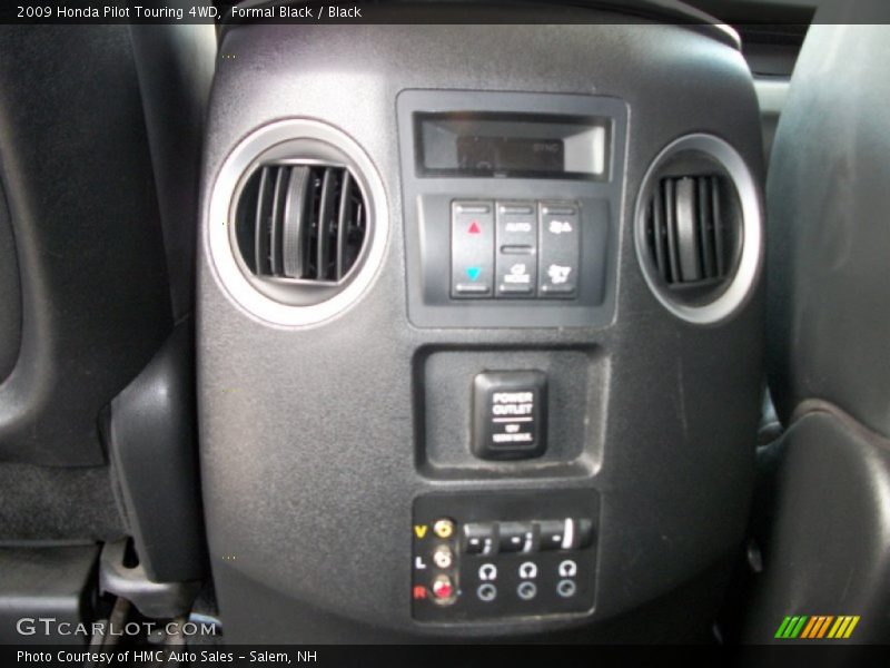 Formal Black / Black 2009 Honda Pilot Touring 4WD