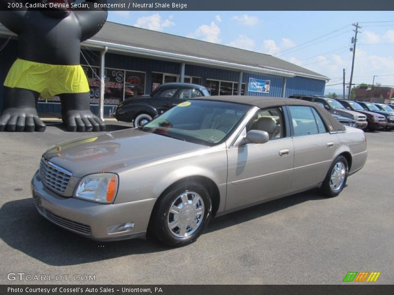 Bronzemist / Neutral Shale Beige 2003 Cadillac DeVille Sedan