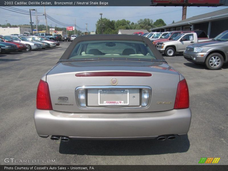 Bronzemist / Neutral Shale Beige 2003 Cadillac DeVille Sedan