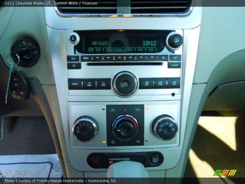 Summit White / Titanium 2011 Chevrolet Malibu LT