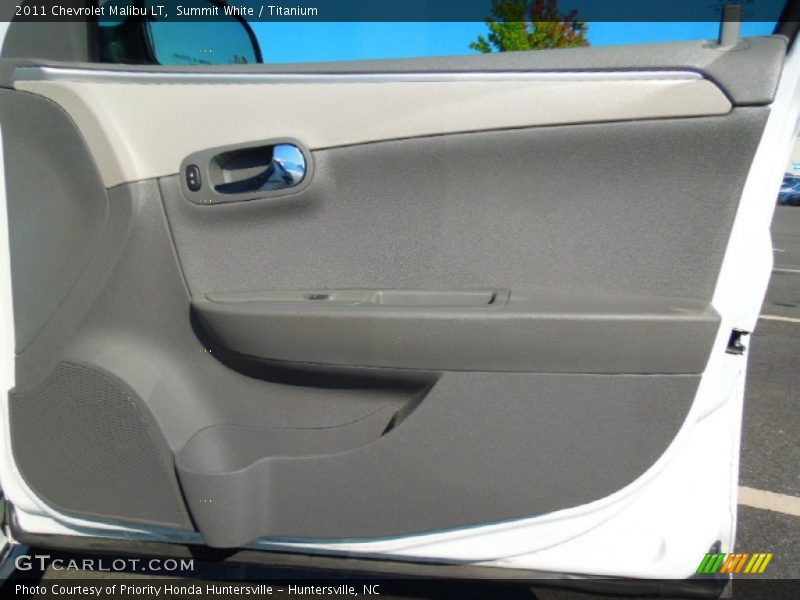 Summit White / Titanium 2011 Chevrolet Malibu LT