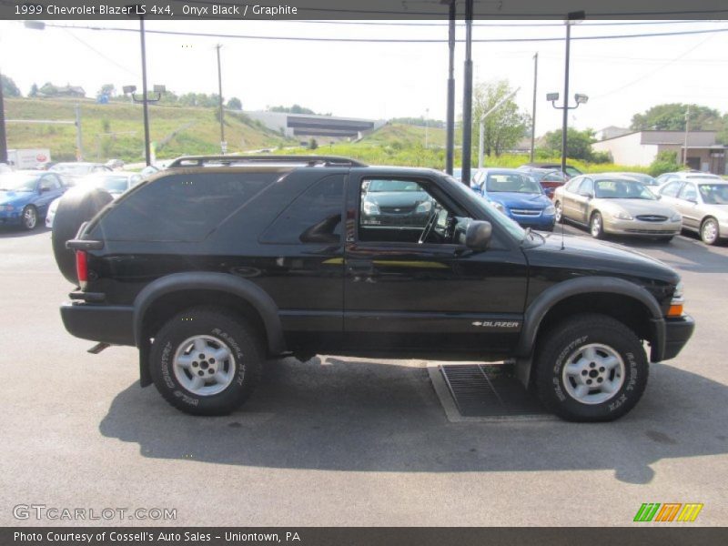 Onyx Black / Graphite 1999 Chevrolet Blazer LS 4x4