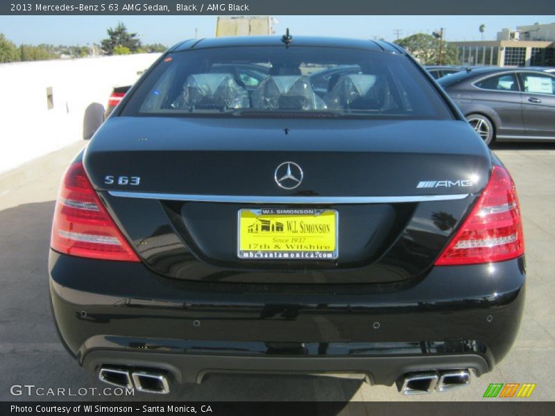Black / AMG Black 2013 Mercedes-Benz S 63 AMG Sedan