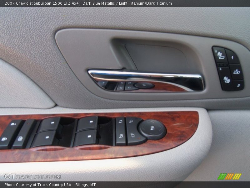 Dark Blue Metallic / Light Titanium/Dark Titanium 2007 Chevrolet Suburban 1500 LTZ 4x4