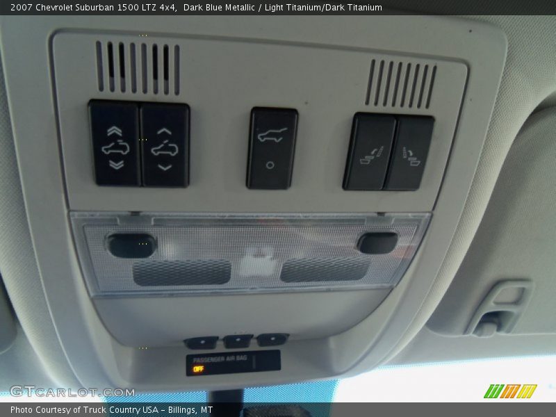 Controls of 2007 Suburban 1500 LTZ 4x4