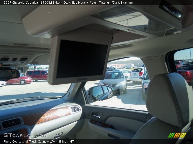Dark Blue Metallic / Light Titanium/Dark Titanium 2007 Chevrolet Suburban 1500 LTZ 4x4