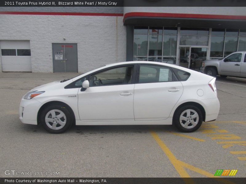 Blizzard White Pearl / Misty Gray 2011 Toyota Prius Hybrid III