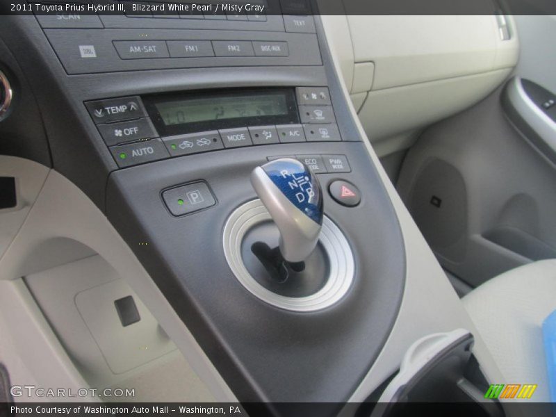 Blizzard White Pearl / Misty Gray 2011 Toyota Prius Hybrid III