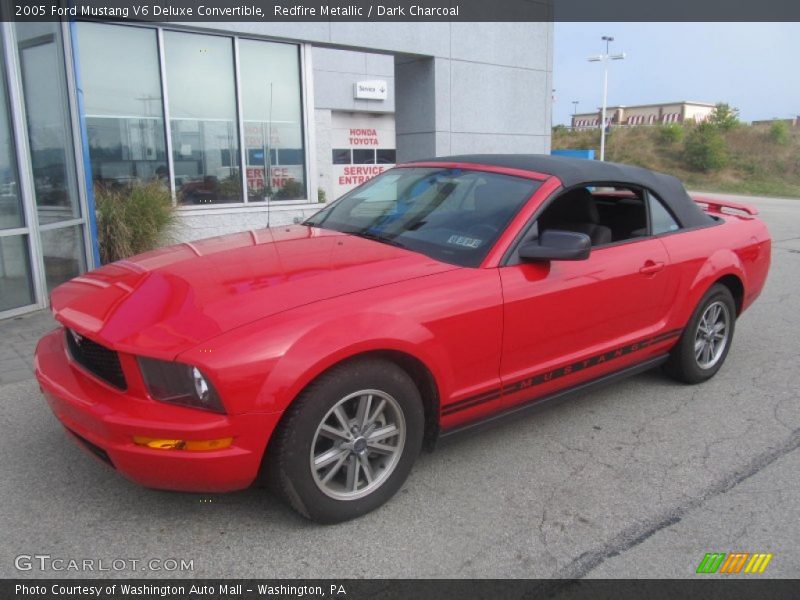 Redfire Metallic / Dark Charcoal 2005 Ford Mustang V6 Deluxe Convertible