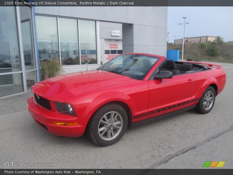 Redfire Metallic / Dark Charcoal 2005 Ford Mustang V6 Deluxe Convertible