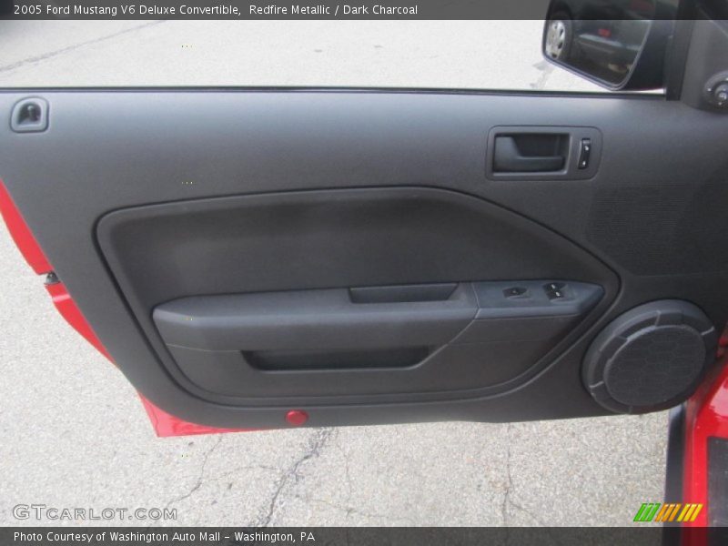 Redfire Metallic / Dark Charcoal 2005 Ford Mustang V6 Deluxe Convertible