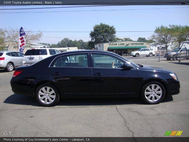 Black / Ivory 2006 Toyota Avalon Limited