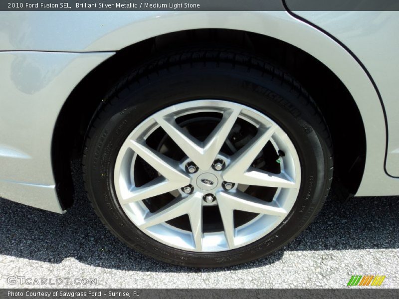 Brilliant Silver Metallic / Medium Light Stone 2010 Ford Fusion SEL