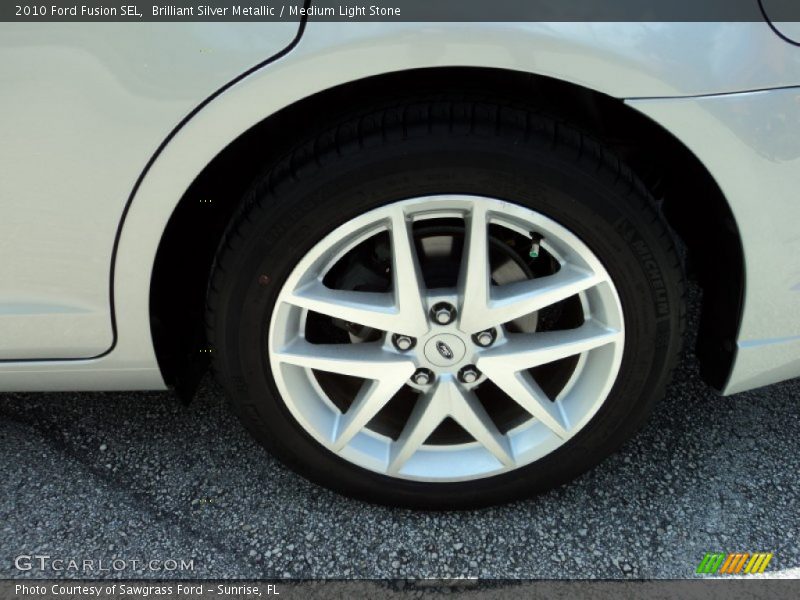 Brilliant Silver Metallic / Medium Light Stone 2010 Ford Fusion SEL