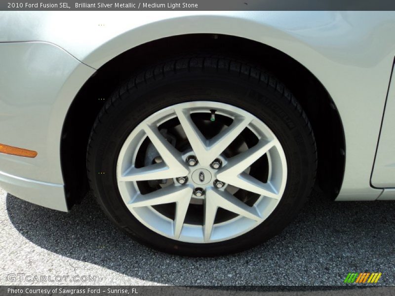 Brilliant Silver Metallic / Medium Light Stone 2010 Ford Fusion SEL