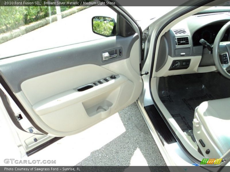 Brilliant Silver Metallic / Medium Light Stone 2010 Ford Fusion SEL