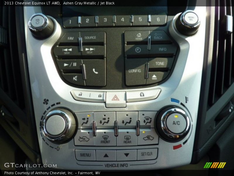 Controls of 2013 Equinox LT AWD