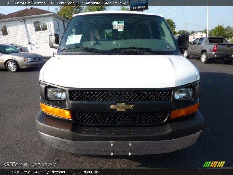 Summit White / Medium Pewter 2013 Chevrolet Express 2500 Cargo Van