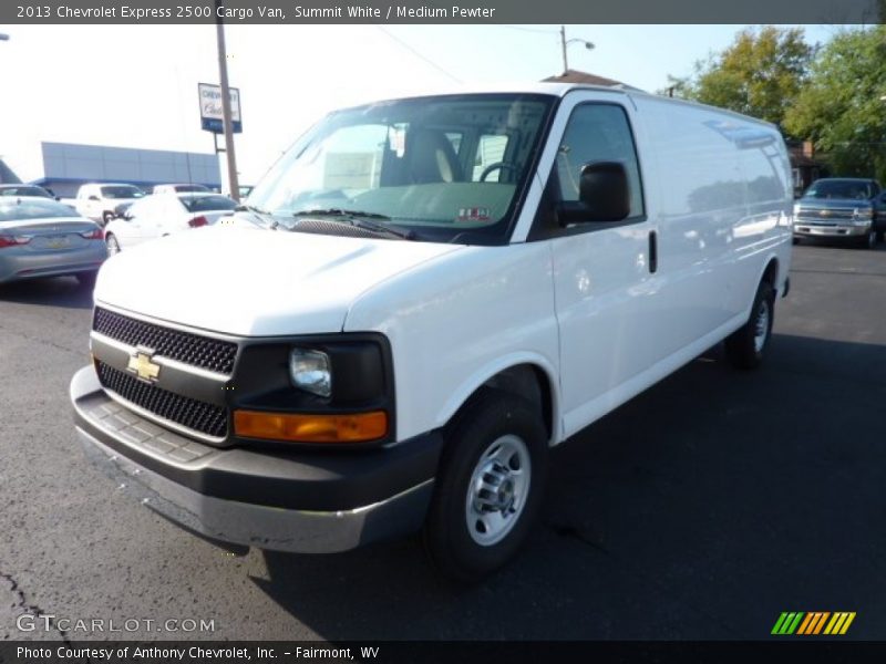 Summit White / Medium Pewter 2013 Chevrolet Express 2500 Cargo Van