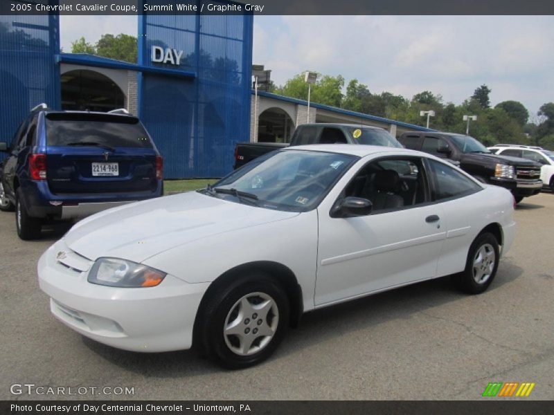 Summit White / Graphite Gray 2005 Chevrolet Cavalier Coupe
