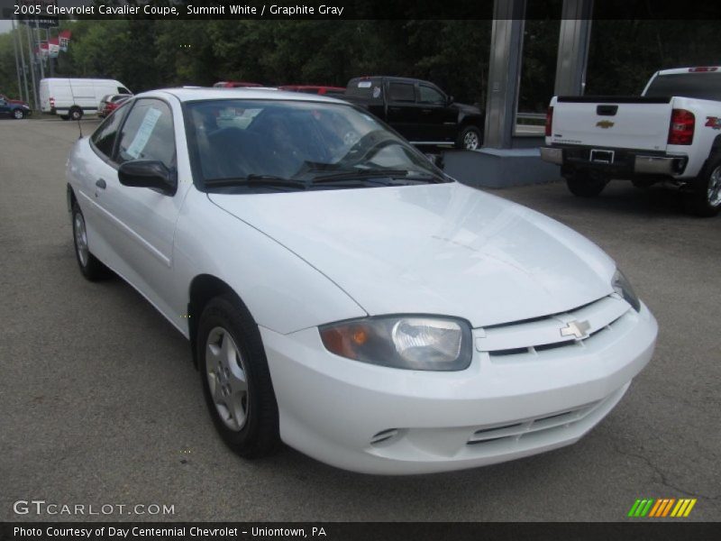 Summit White / Graphite Gray 2005 Chevrolet Cavalier Coupe