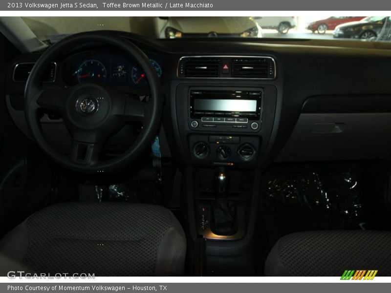 Toffee Brown Metallic / Latte Macchiato 2013 Volkswagen Jetta S Sedan