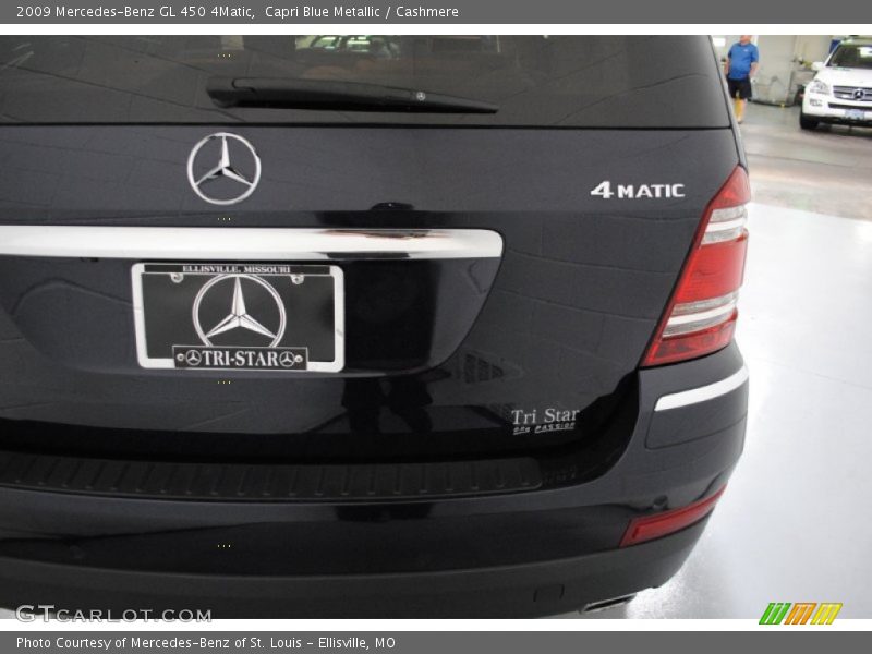 Capri Blue Metallic / Cashmere 2009 Mercedes-Benz GL 450 4Matic