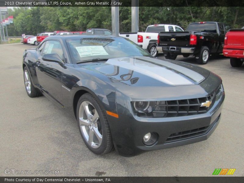 Front 3/4 View of 2013 Camaro LT/RS Coupe