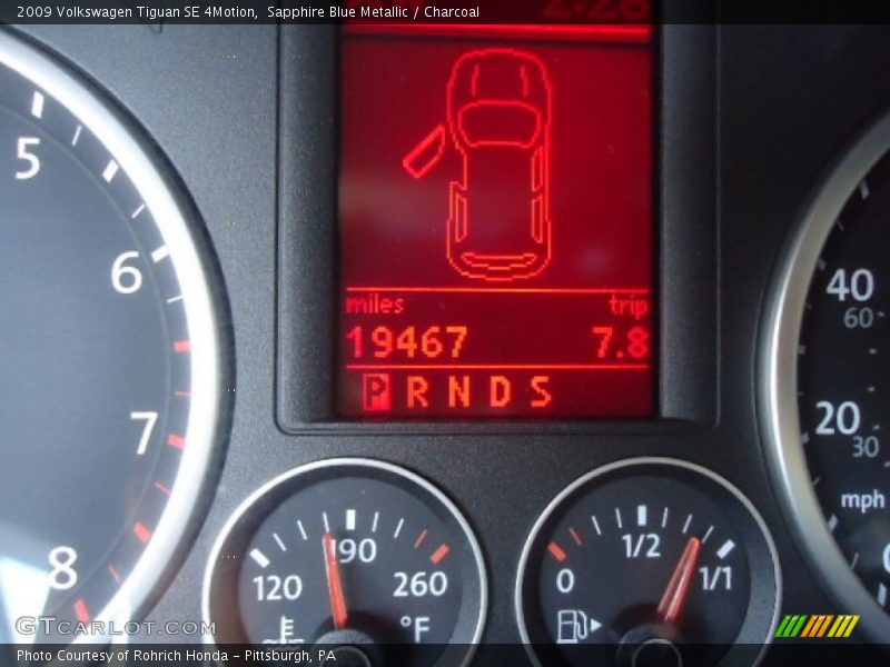 Sapphire Blue Metallic / Charcoal 2009 Volkswagen Tiguan SE 4Motion