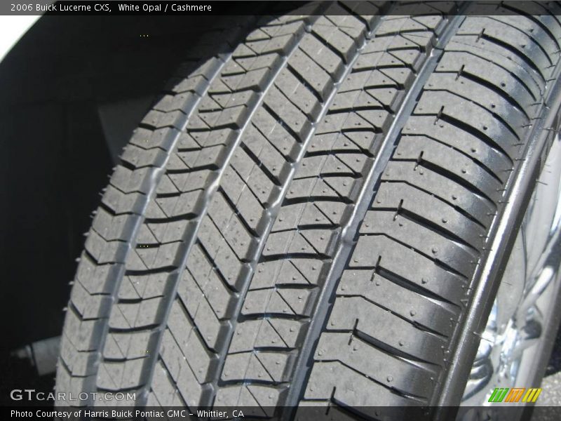 White Opal / Cashmere 2006 Buick Lucerne CXS