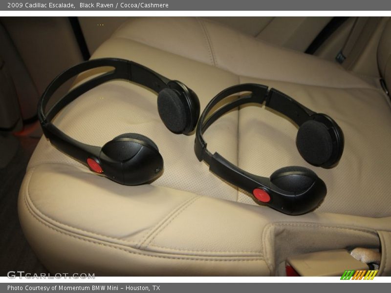 Black Raven / Cocoa/Cashmere 2009 Cadillac Escalade