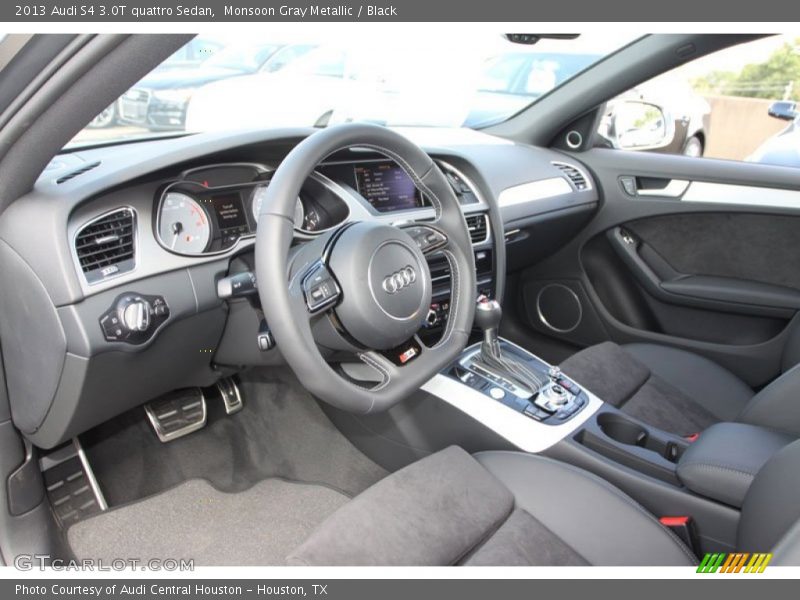 Black Interior - 2013 S4 3.0T quattro Sedan 