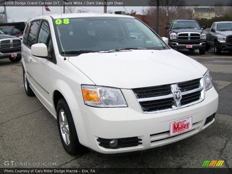 Stone White / Dark Slate/Light Shale 2008 Dodge Grand Caravan SXT