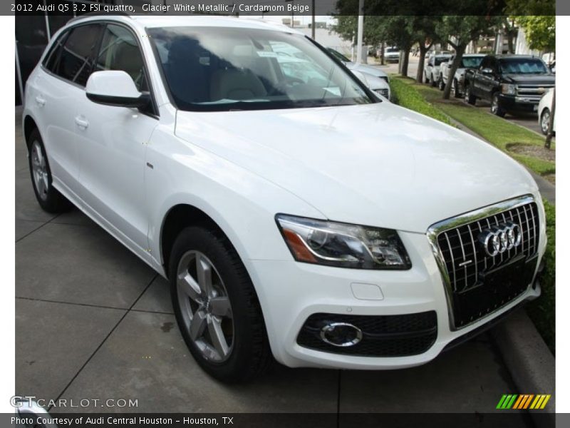 Glacier White Metallic / Cardamom Beige 2012 Audi Q5 3.2 FSI quattro